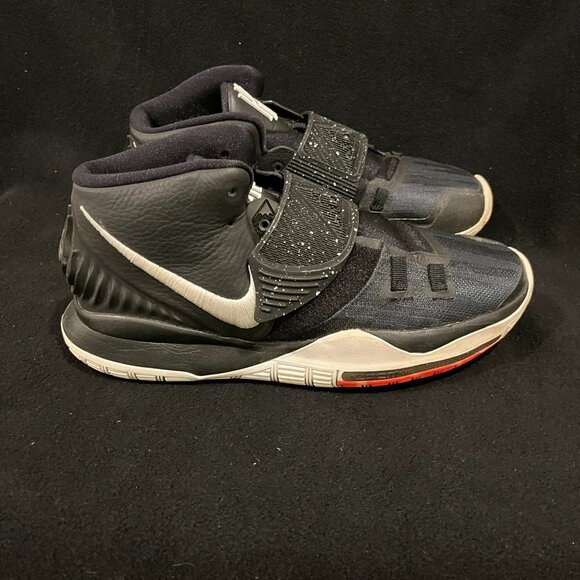 Nike Kyrie Mens Shoes, Sz 7.5 - Picture 2 of 6